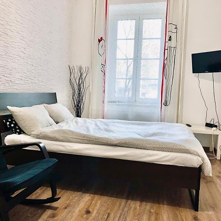Apartament W Centrum :) Krakau Buitenkant foto